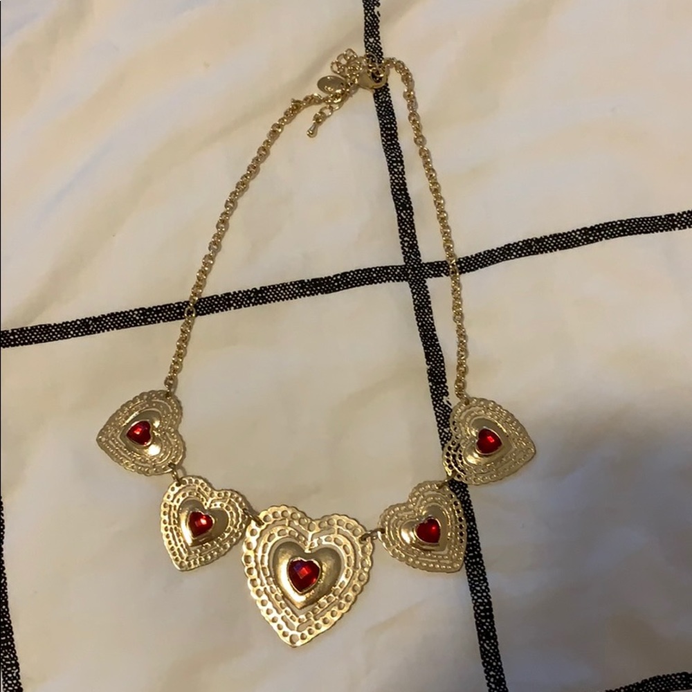 super pretty necklace!💘
